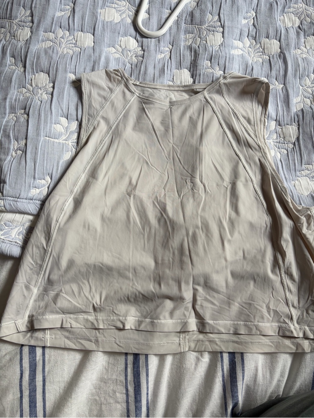 Lululemon off white tank